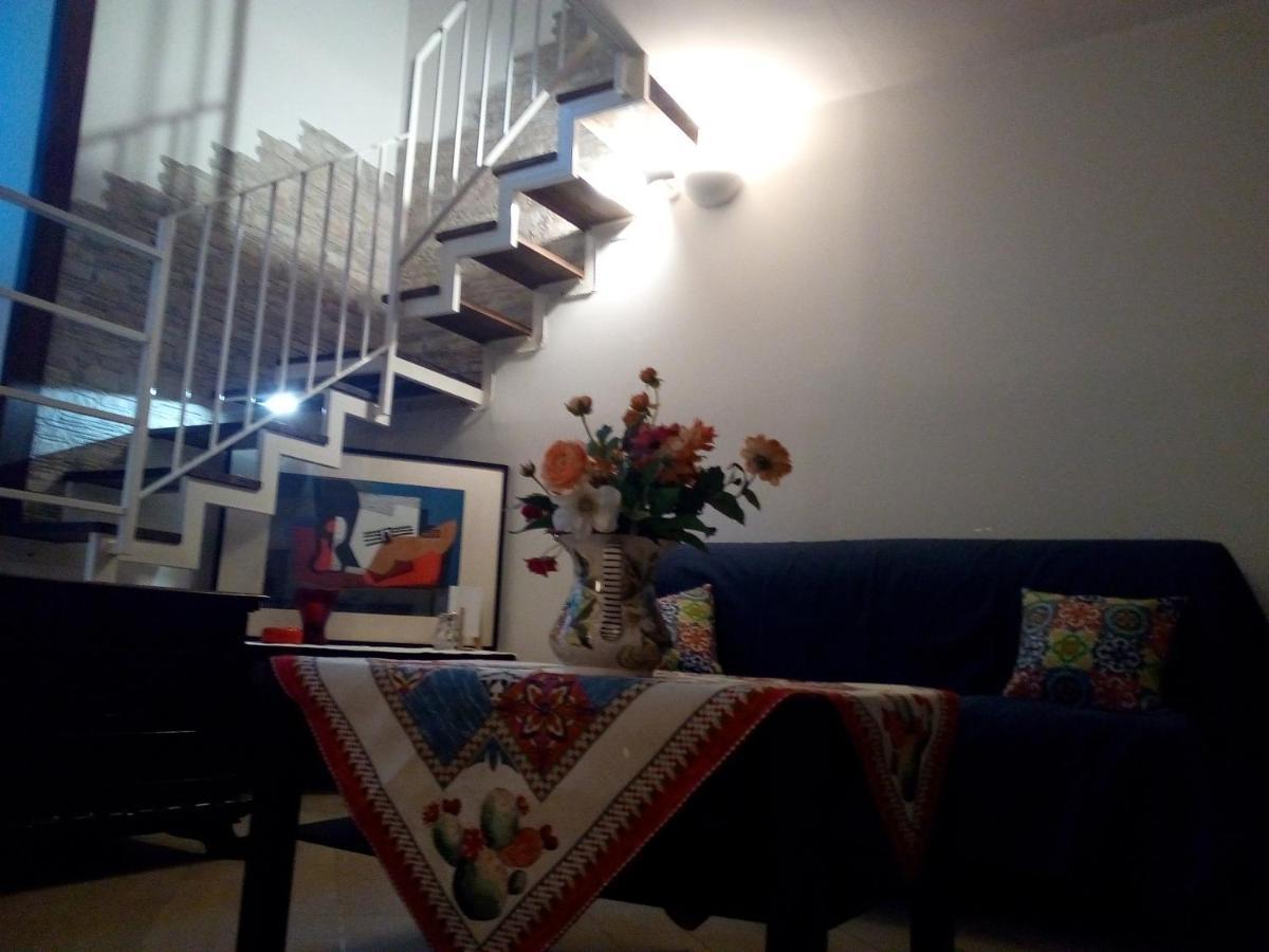 Casa Maravigghia Villa คาตาเนีย ภายนอก รูปภาพ